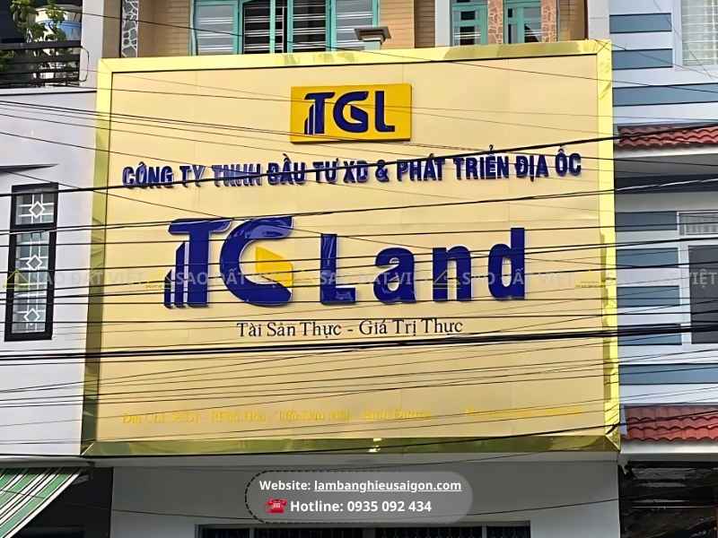 Bảng hiệu công ty