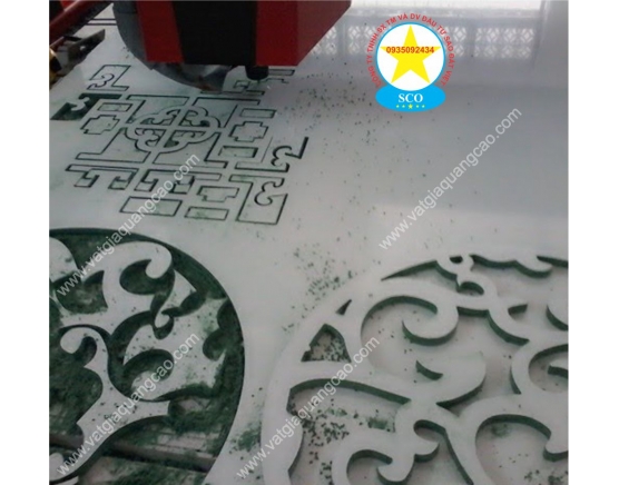 Gia công cắt CNC trên mọi chất liệu F07